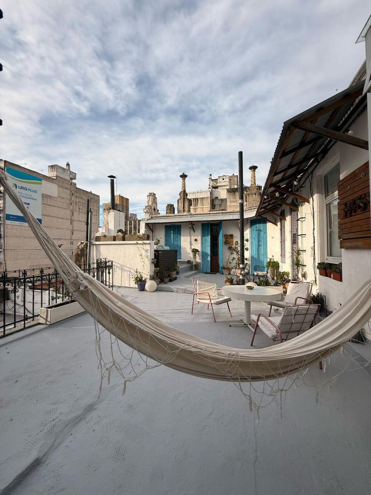 High Hostel Rosario Exterior photo
